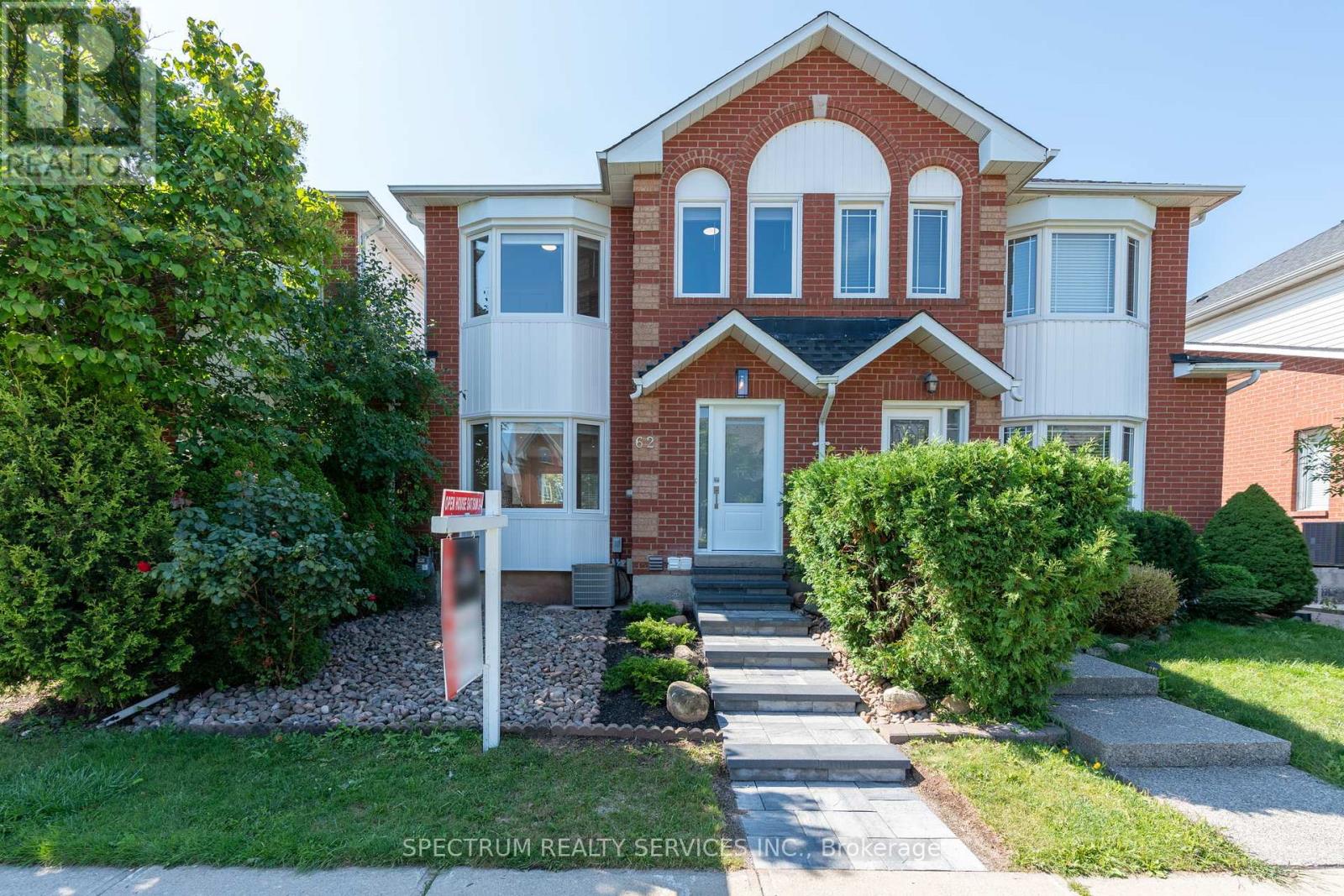 62 GLENASHTON DRIVE, oakville (uptown core), Ontario