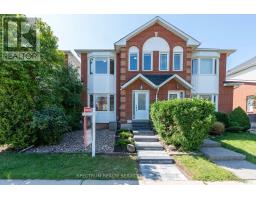 62 GLENASHTON DRIVE, oakville (uptown core), Ontario