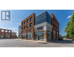 27 - 680 REXDALE BOULEVARD, toronto (west humber-clairville), Ontario