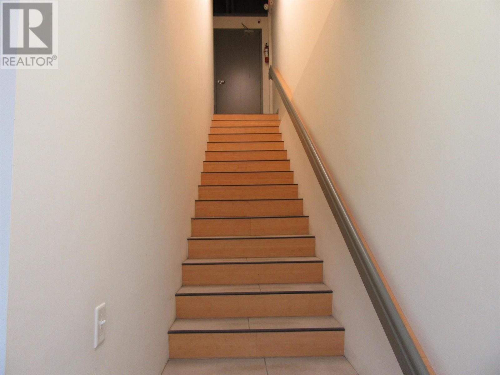 Listing Picture 3 of 14 : 140 12500 HORSESHOE WAY, Richmond / 烈治文 - 魯藝地產 Yvonne Lu Group - MLS Medallion Club Member