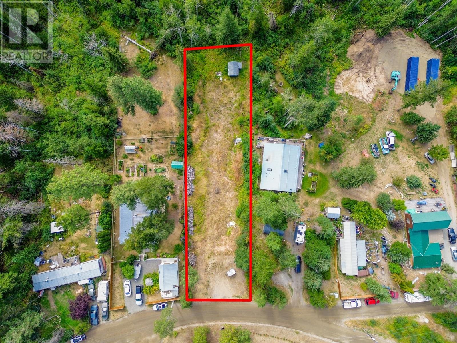 2476 Ojibway Road, Kamloops, British Columbia   - Photo 15 - 180535