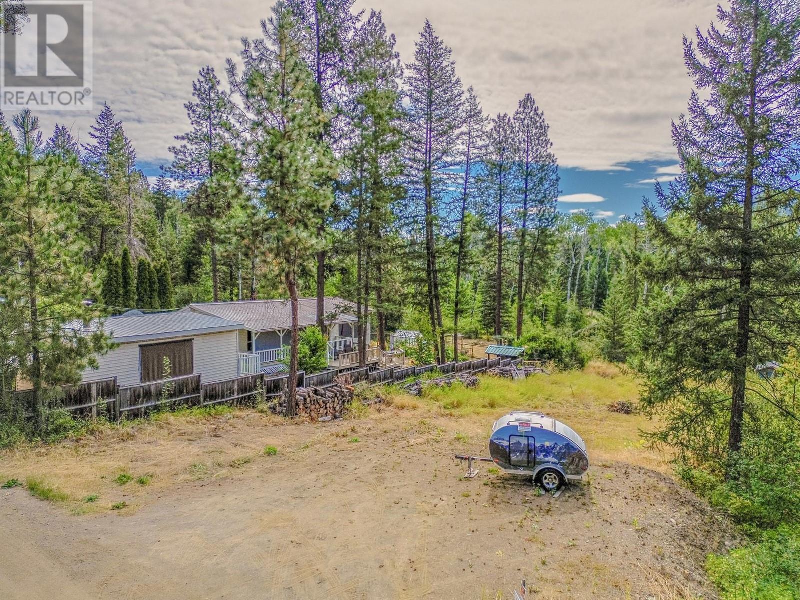 2476 Ojibway Road, Kamloops, British Columbia   - Photo 3 - 180535