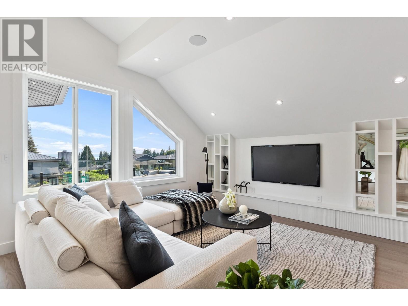 1436 Jefferson Avenue, West Vancouver, British Columbia  V7T 2B4 - Photo 5 - R2918021
