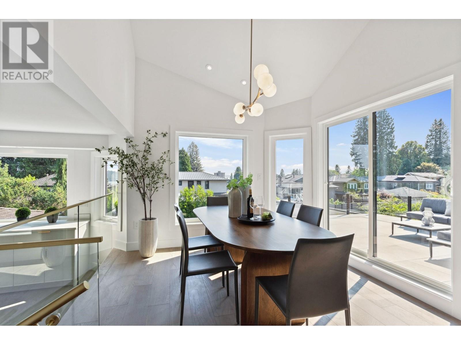 1436 Jefferson Avenue, West Vancouver, British Columbia  V7T 2B4 - Photo 9 - R2918021
