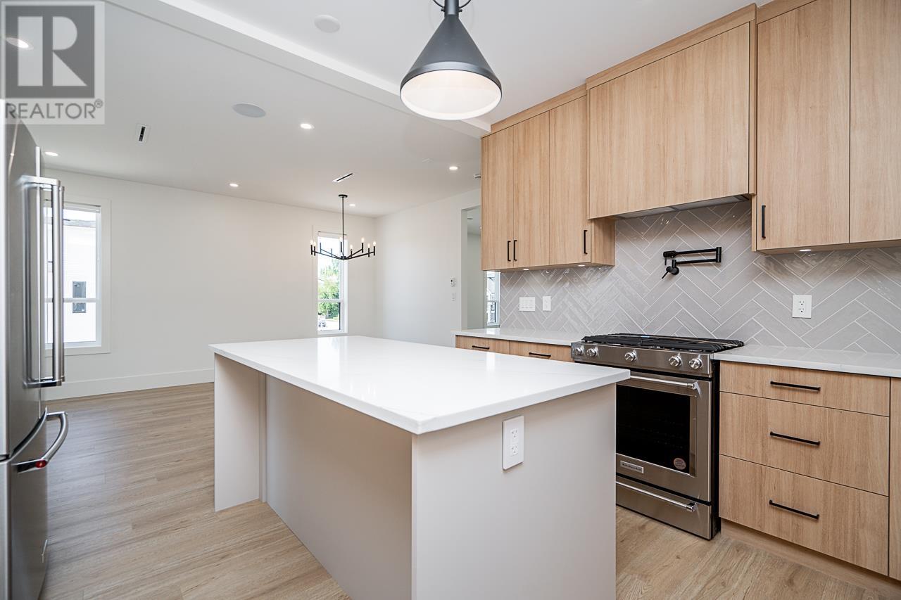 229 Jardine Street, New Westminster, British Columbia  V3M 5M4 - Photo 8 - R2917969