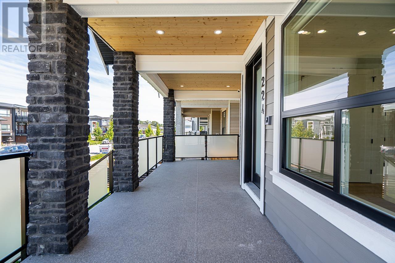 229 Jardine Street, New Westminster, British Columbia  V3M 5M4 - Photo 3 - R2917969