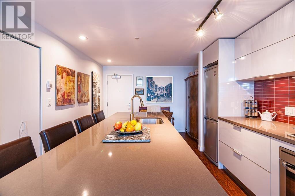 Listing Picture 19 of 28 : 1202 108 W CORDOVA STREET, Vancouver / 溫哥華 - 魯藝地產 Yvonne Lu Group - MLS Medallion Club Member