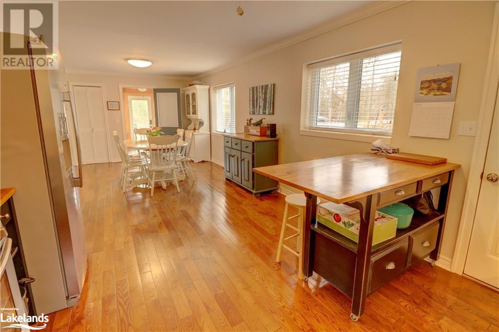 433 North Mary Lake Road, Huntsville, Ontario  P1H 1R9 - Photo 16 - 40590057