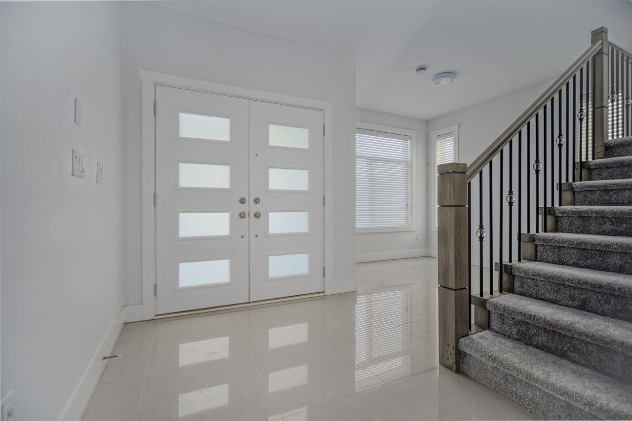 Property at 8960 VINES STREET image 3