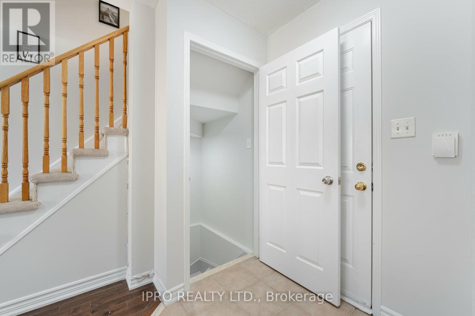 3356 Redpath Circle, Mississauga (Lisgar), Ontario  L5N 8R2 - Photo 28 - W9268307