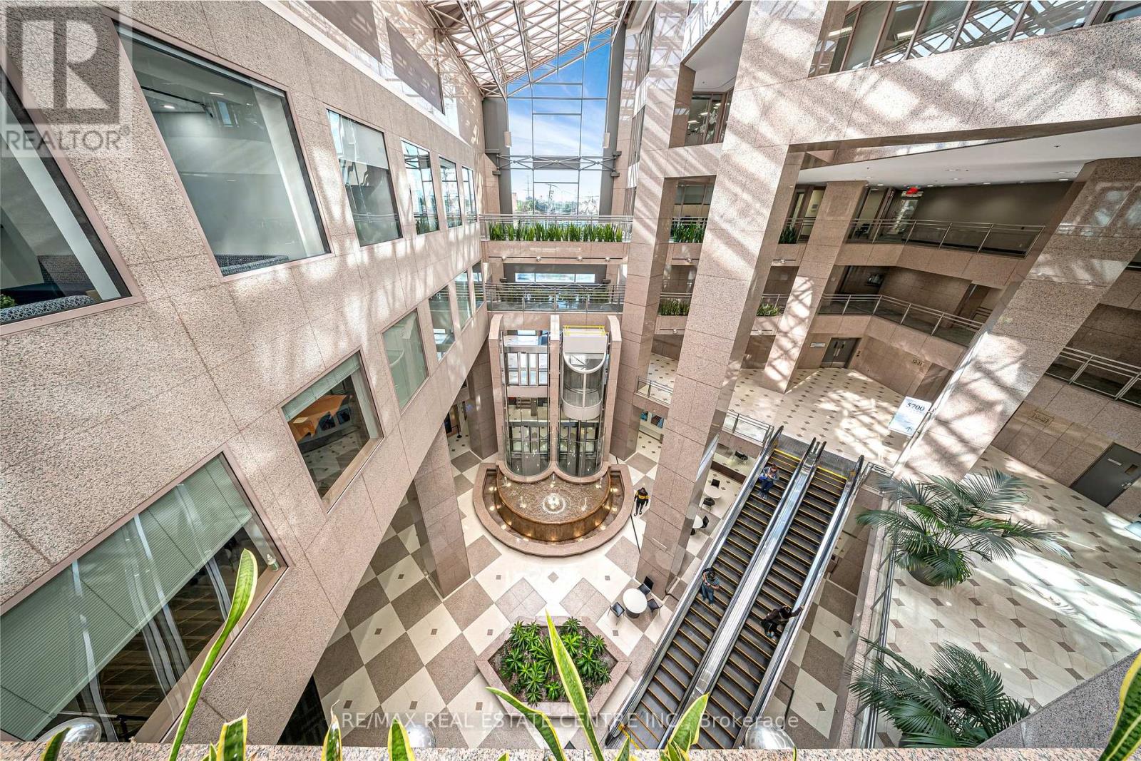 200 F - 5700 Yonge Street Road, Toronto, Ontario  L5N 1W1 - Photo 23 - C9268383