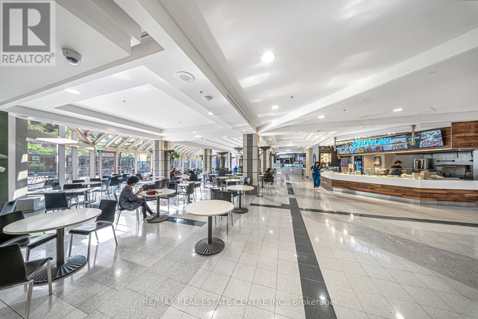 200 - 5700 Yonge Street Suite - B Road, Toronto, Ontario  L5N 1W1 - Photo 26 - C9268390