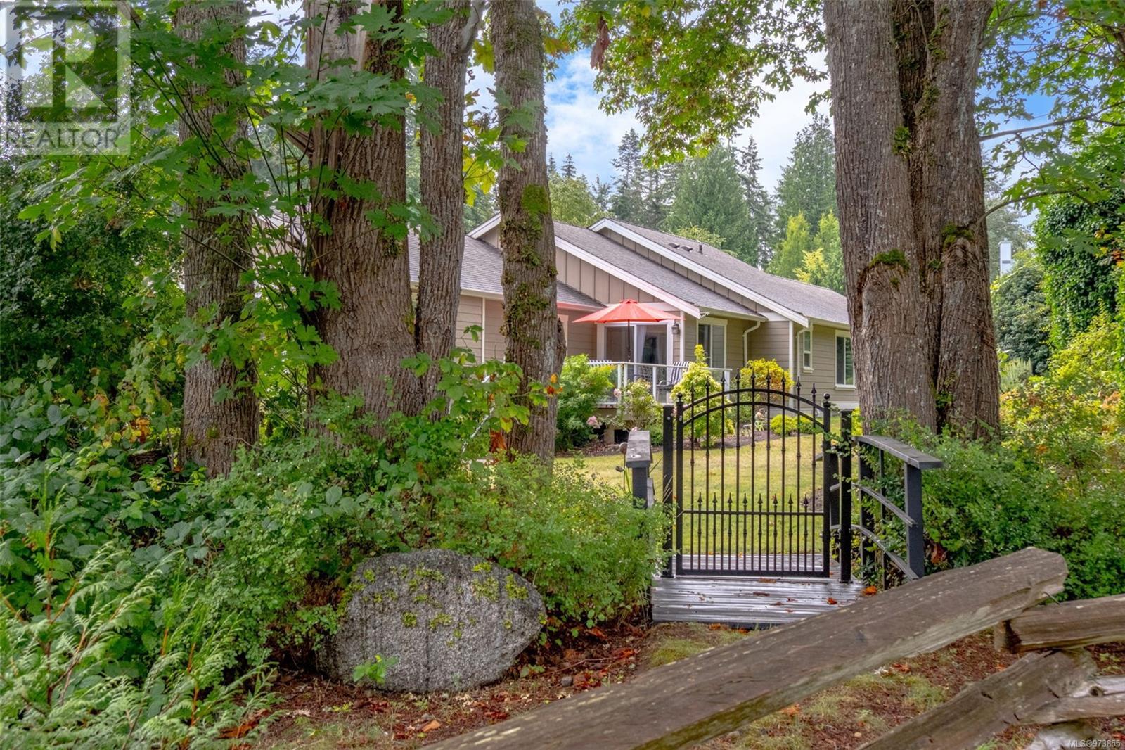 1357 Lundine Lane, french creek, British Columbia