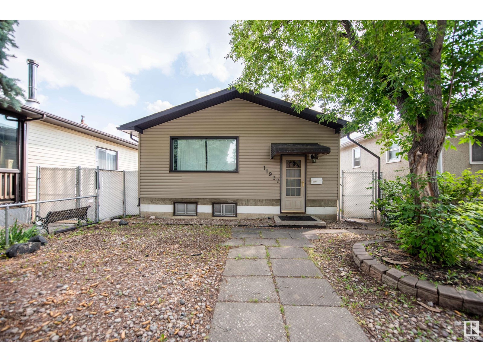 11937 67 St Nw, Edmonton, Alberta  T5B 1M2 - Photo 1 - E4401700