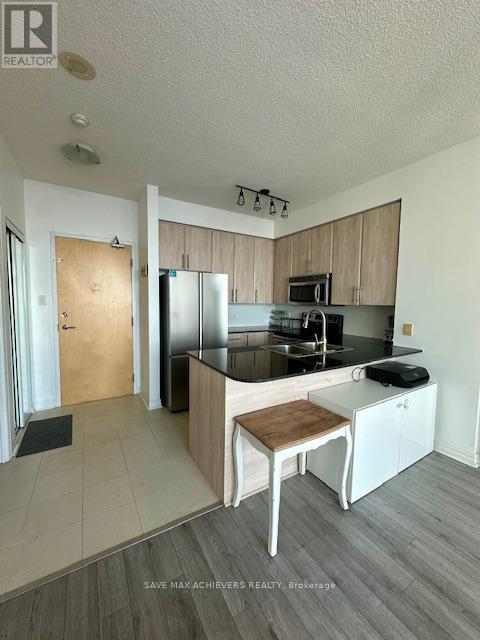 2506 - 3515 Kariya Drive, Mississauga (City Centre), Ontario  L5B 0C1 - Photo 1 - W9268621