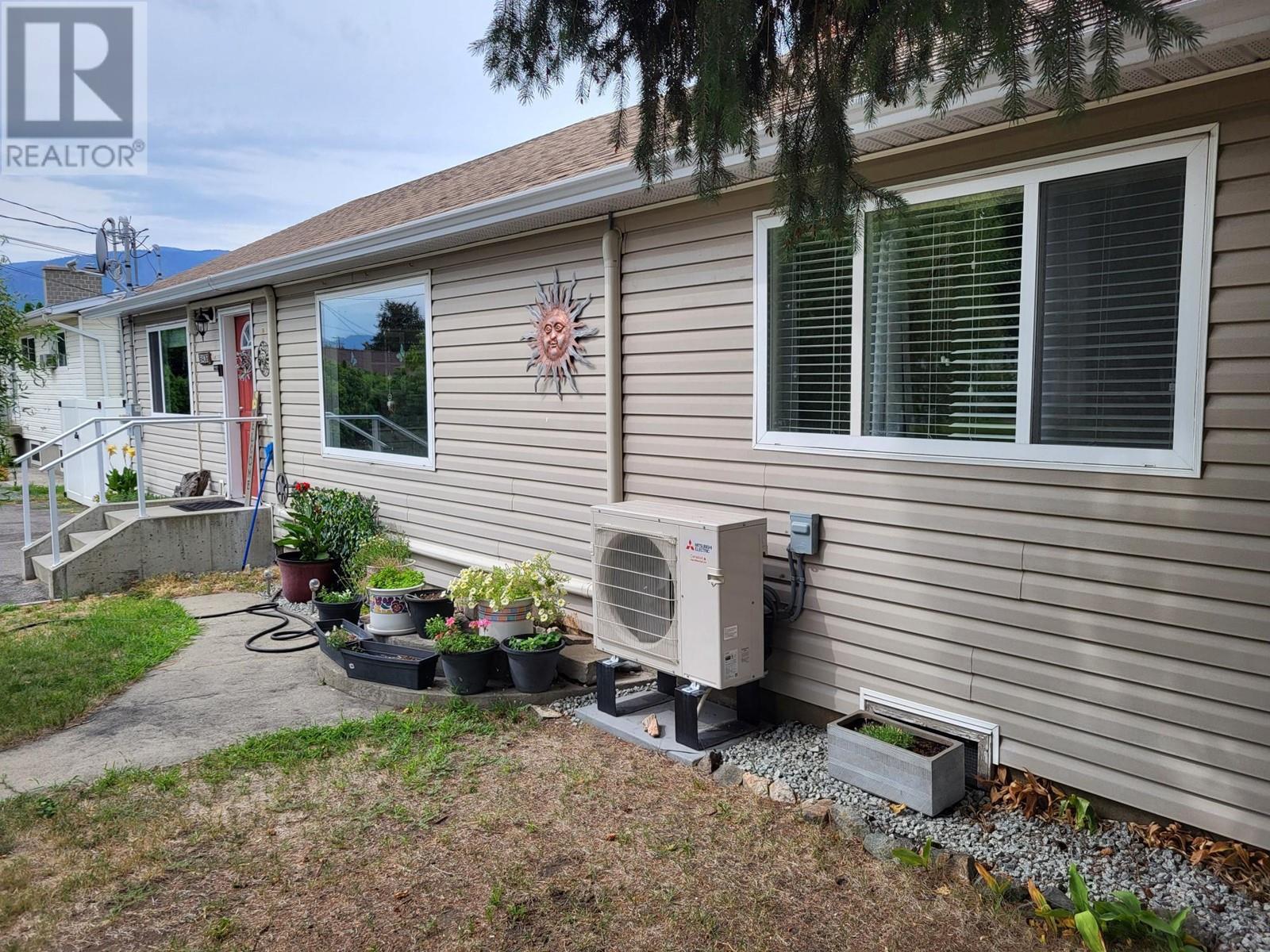 6436 Badger Avenue, Oliver, British Columbia  V0H 1T0 - Photo 43 - 10322489