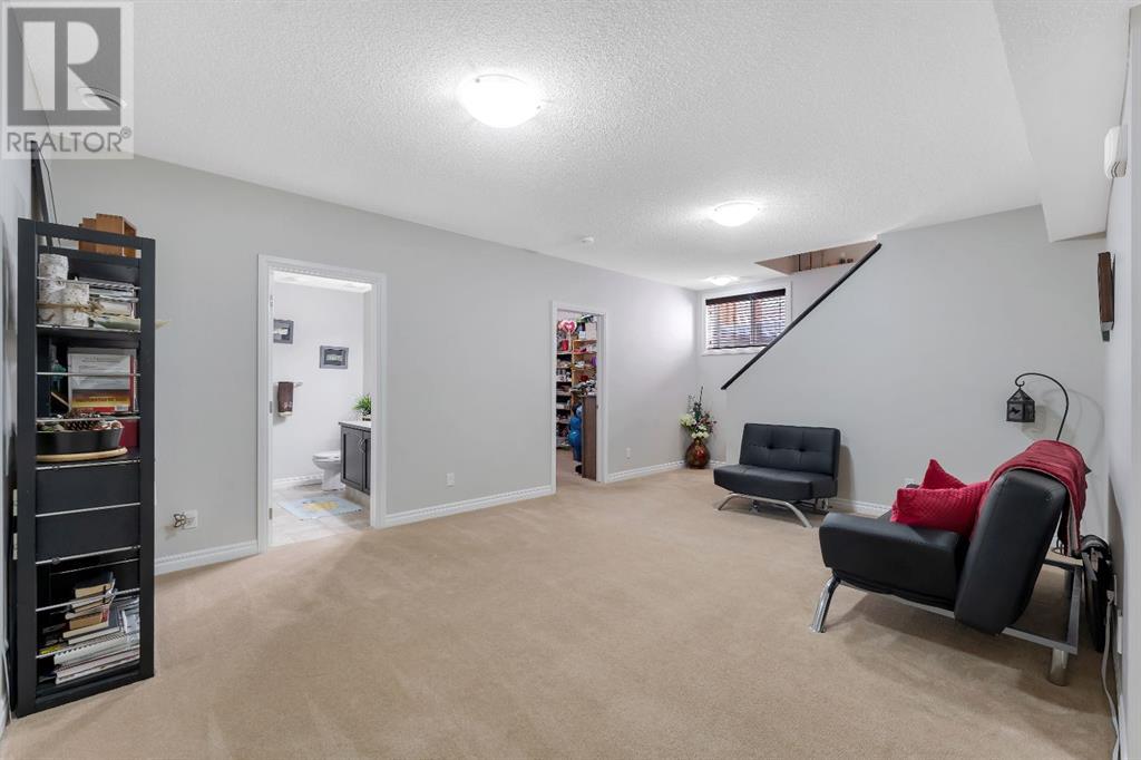 61 Sherwood Heights Nw, Calgary, Alberta  T3R 0L3 - Photo 33 - A2158450