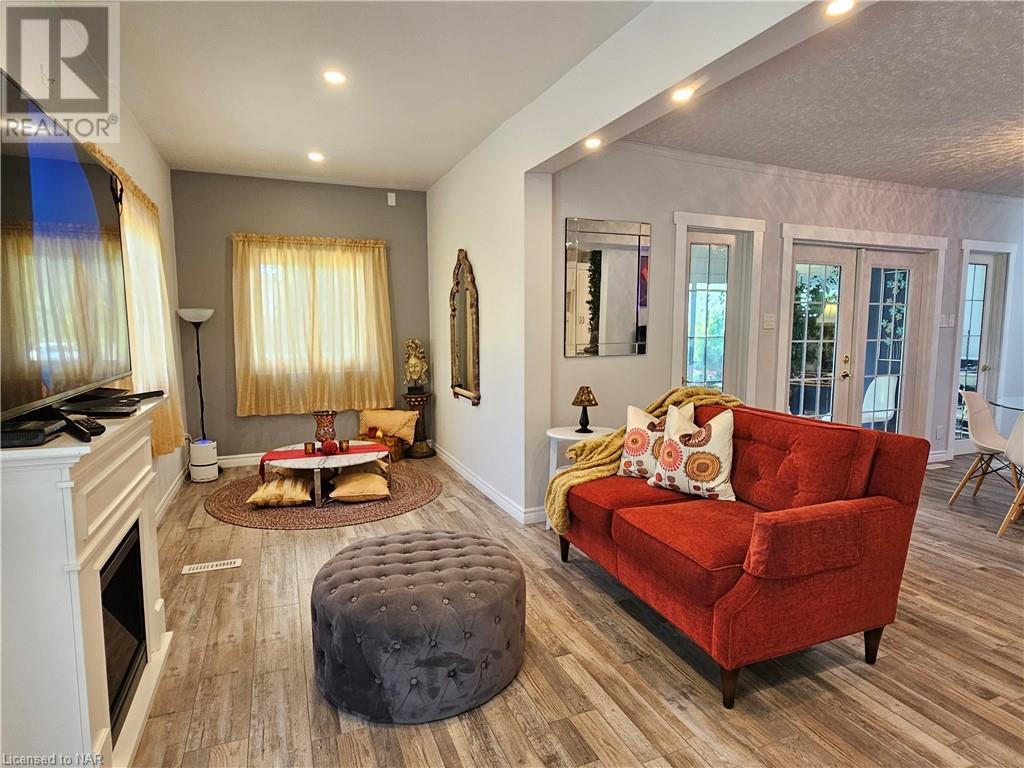 381 Washington Road, Fort Erie, Ontario  L2A 4K5 - Photo 10 - 40636813