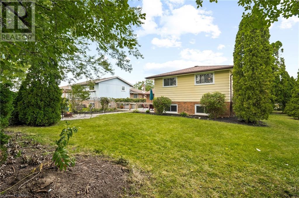 2 Acadia Crescent, St. Catharines, Ontario  L2P 1H8 - Photo 28 - 40637162