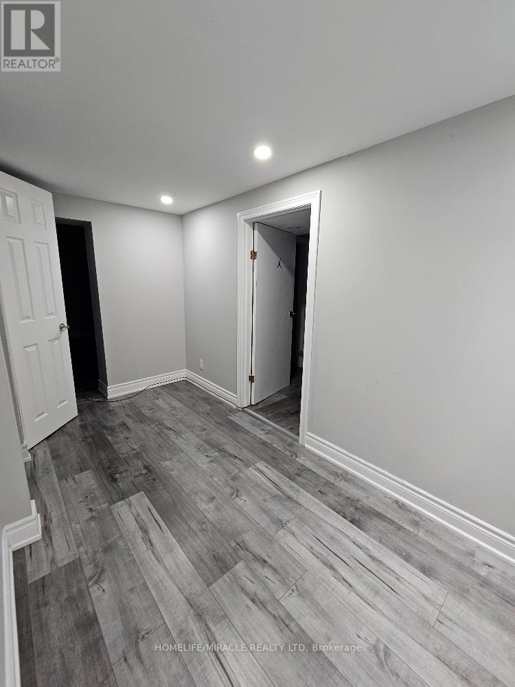 Bsmt - 259 Tower Drive, Toronto (Wexford-Maryvale), Ontario  M1R 3P9 - Photo 6 - E9268894