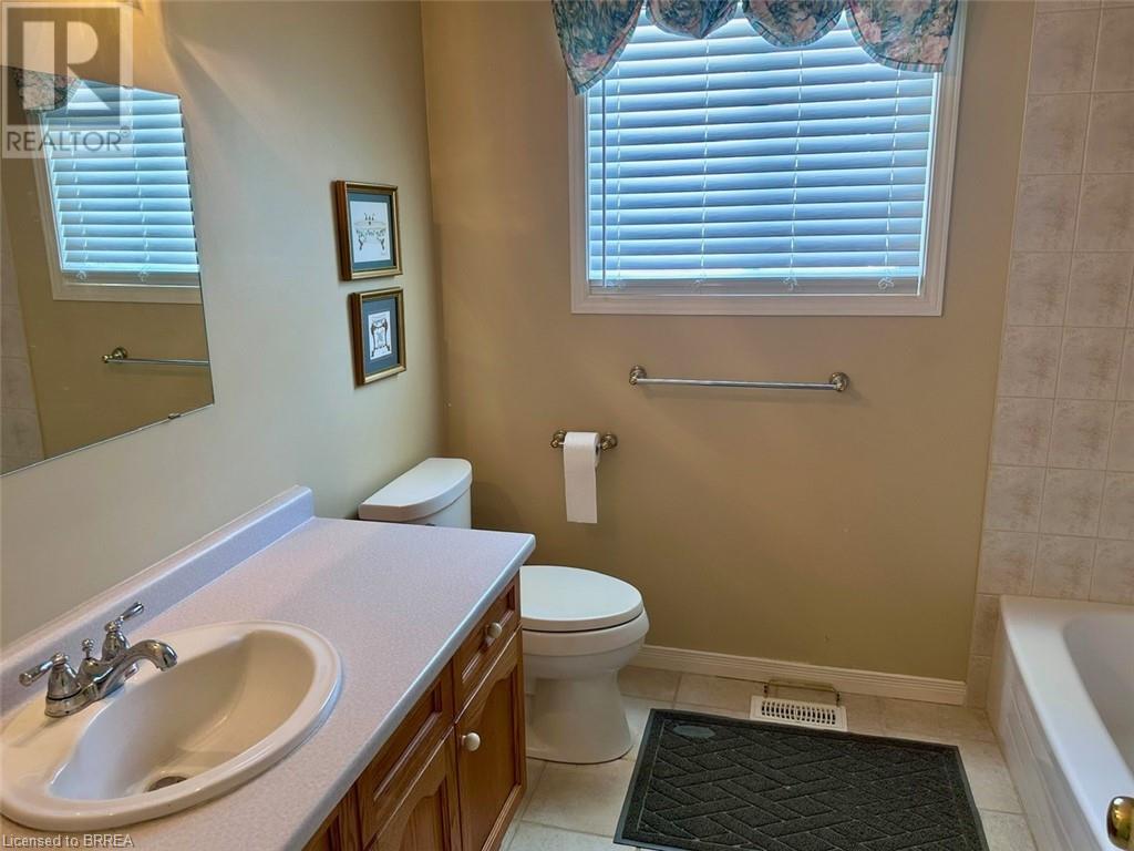 201 Grand Street, Brantford, Ontario  N3R 4C2 - Photo 6 - 40635992