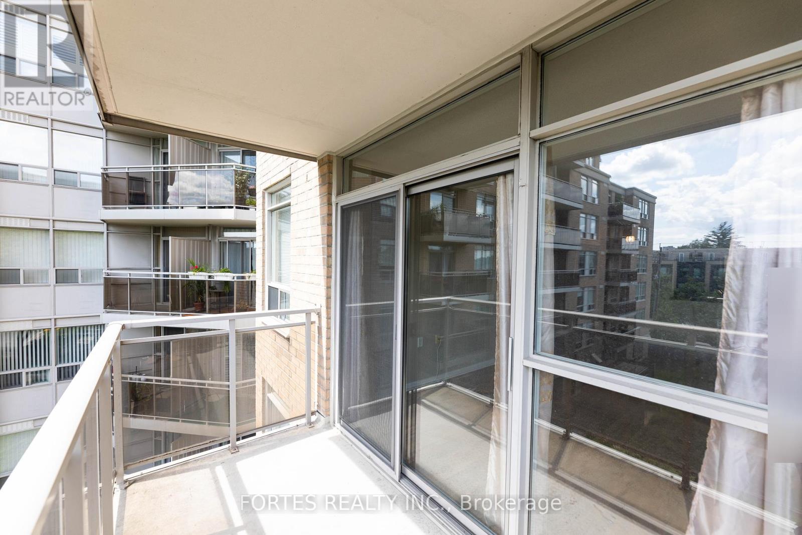 404 - 650 Lawrence Avenue W, Toronto, Ontario  M6A 3E8 - Photo 17 - C9269042