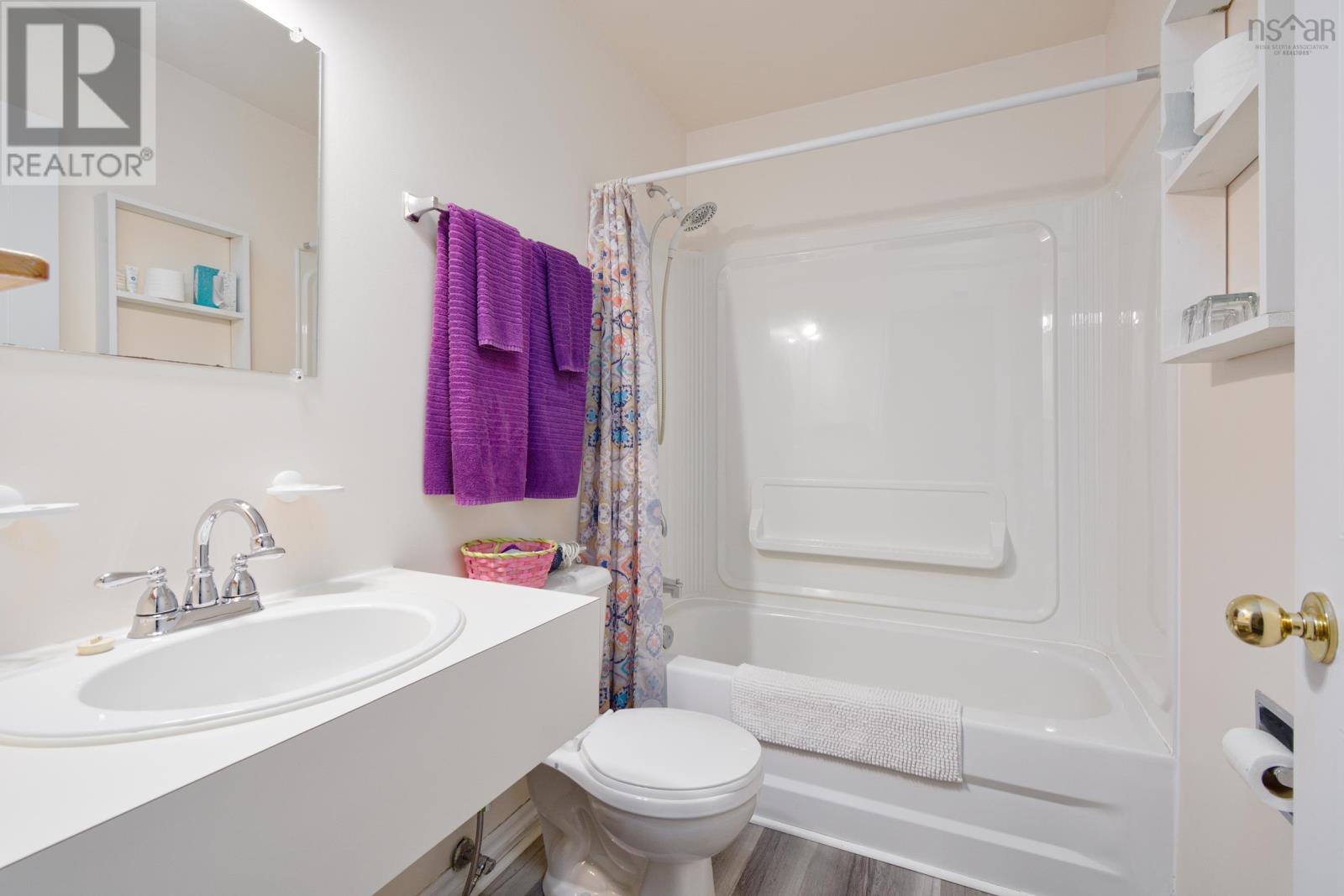 39339 Cabot Trail, Ingonish Ferry, Ingonish, Nova Scotia  B0C 1L0 - Photo 38 - 202420169