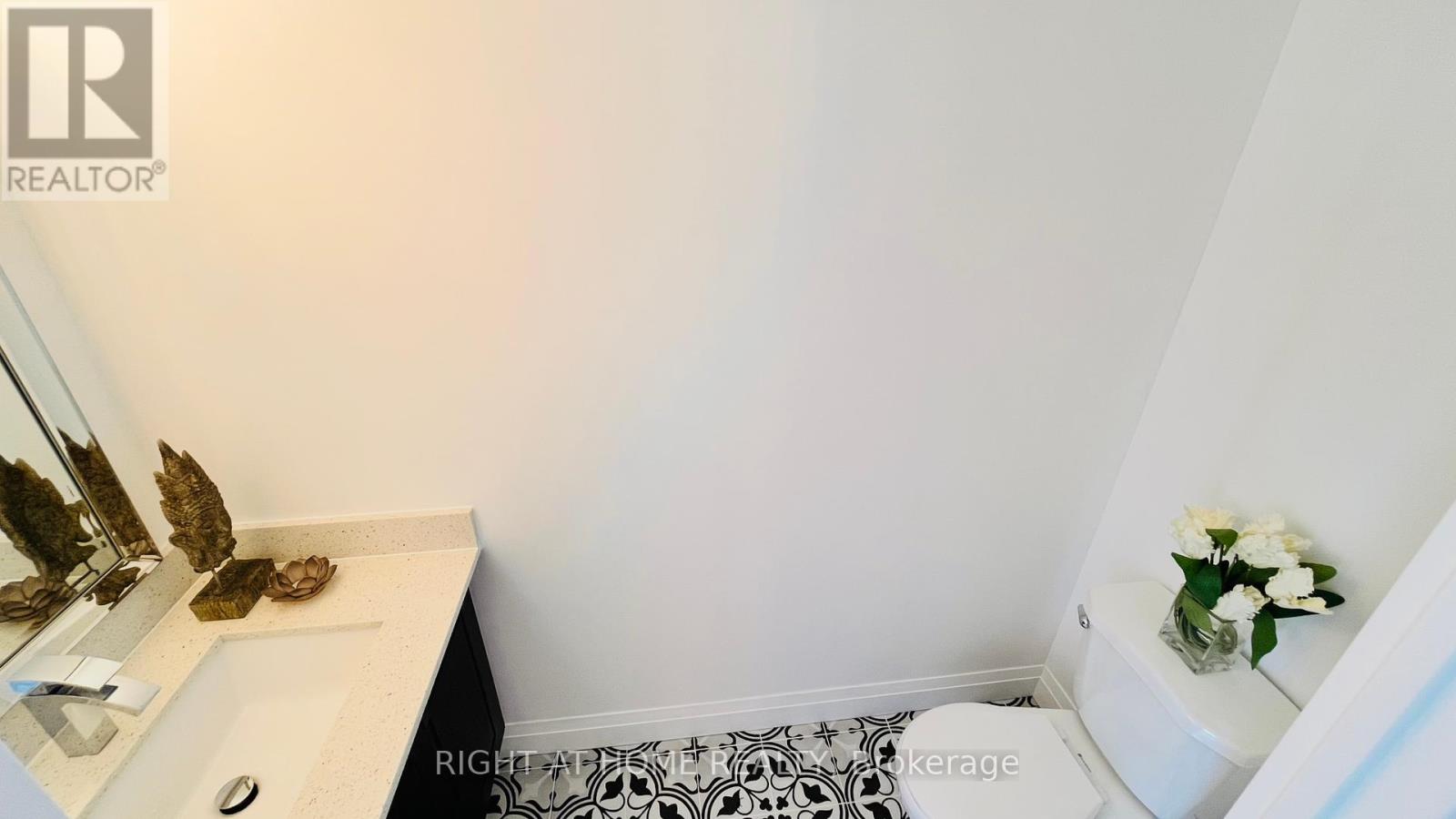 722 - 250 Manitoba Street, Toronto (Mimico), Ontario  M8Y 4G8 - Photo 8 - W9269097