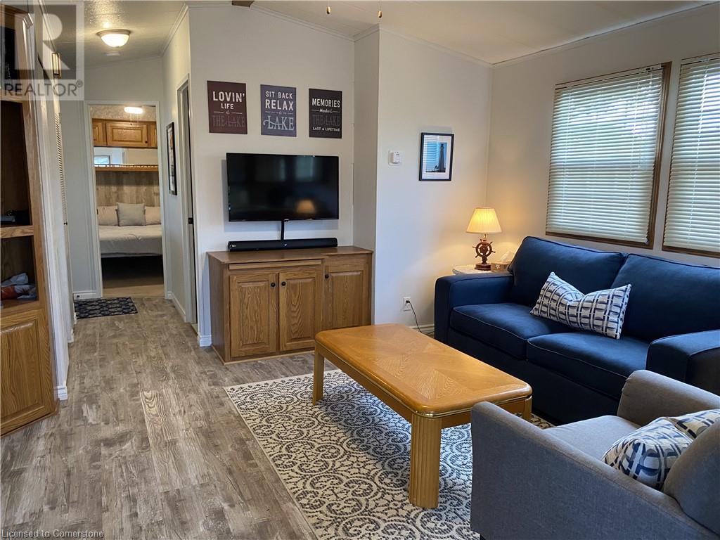 92 Clubhouse Road Unit# 37, Turkey Point, Ontario  N0E 1T0 - Photo 4 - 40562378