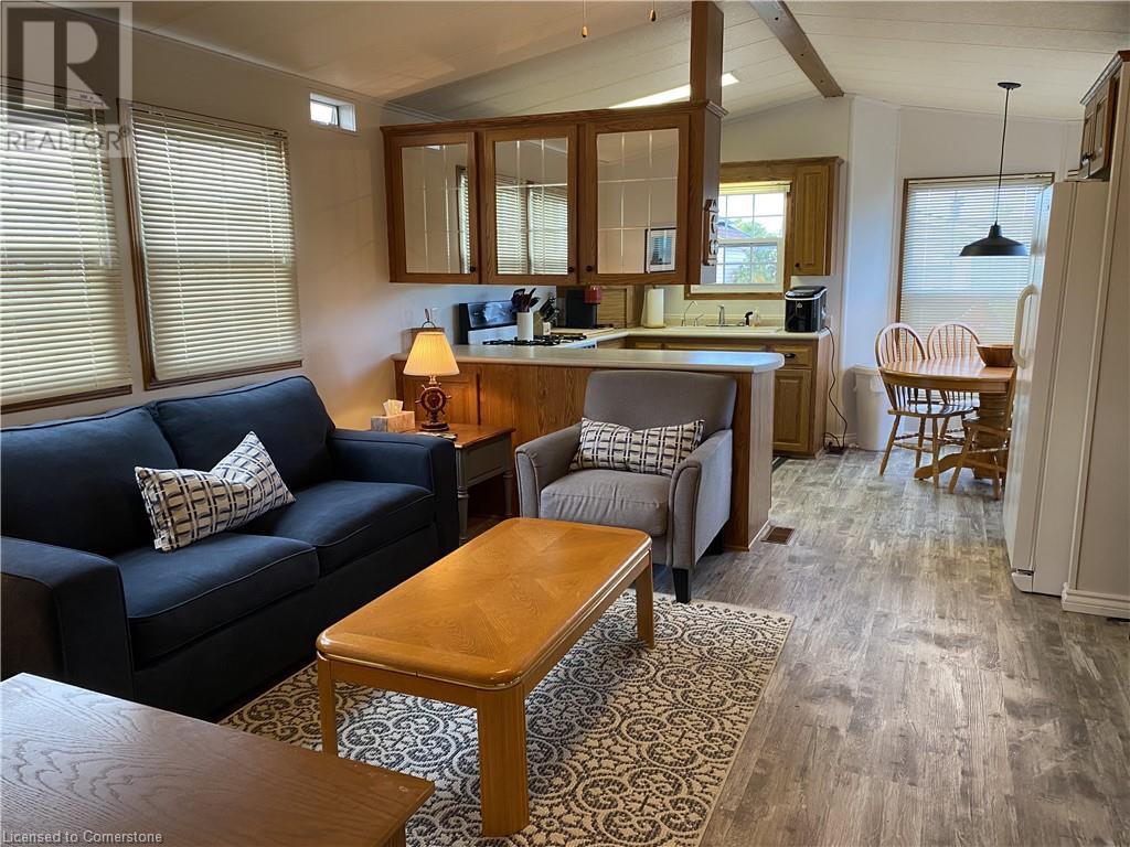 92 Clubhouse Road Unit# 37, Turkey Point, Ontario  N0E 1T0 - Photo 3 - 40562378