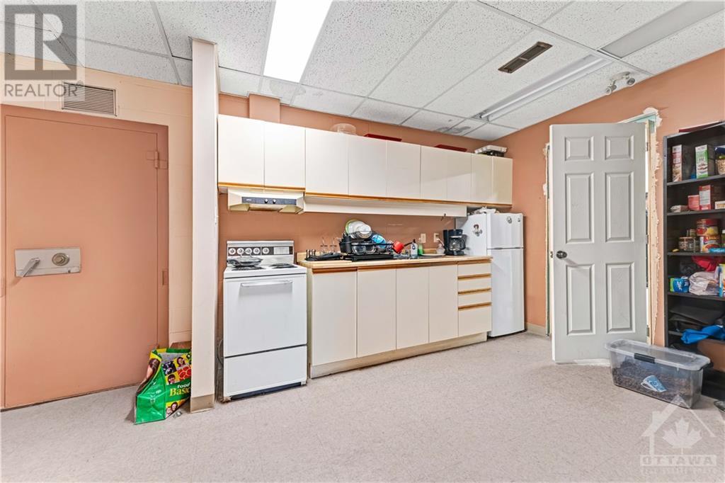 3779 Champlain Street, Bourget, Ontario  K0A 1E0 - Photo 10 - 1405633