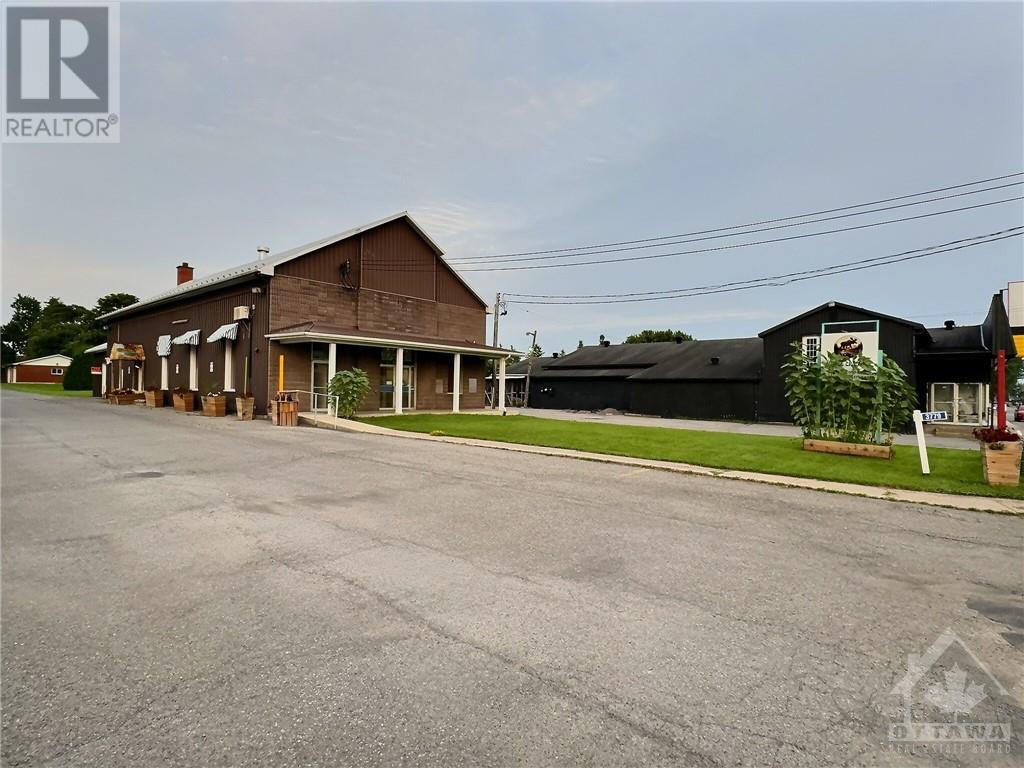 3779 Champlain Street, Bourget, Ontario  K0A 1E0 - Photo 1 - 1405633