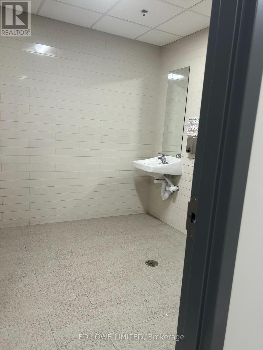 #200 - 222 Mapleview Drive W, Barrie, Ontario  L4N 9E7 - Photo 8 - S9269206