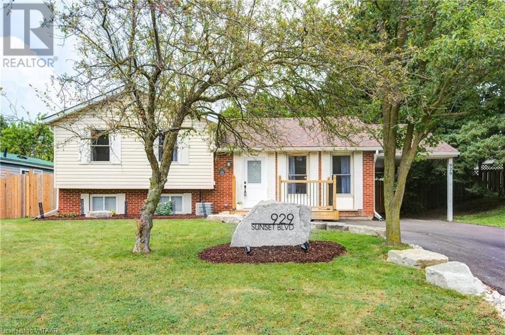 929 Sunset Boulevard, Woodstock, Ontario  N4S 4A5 - Photo 1 - 40629316