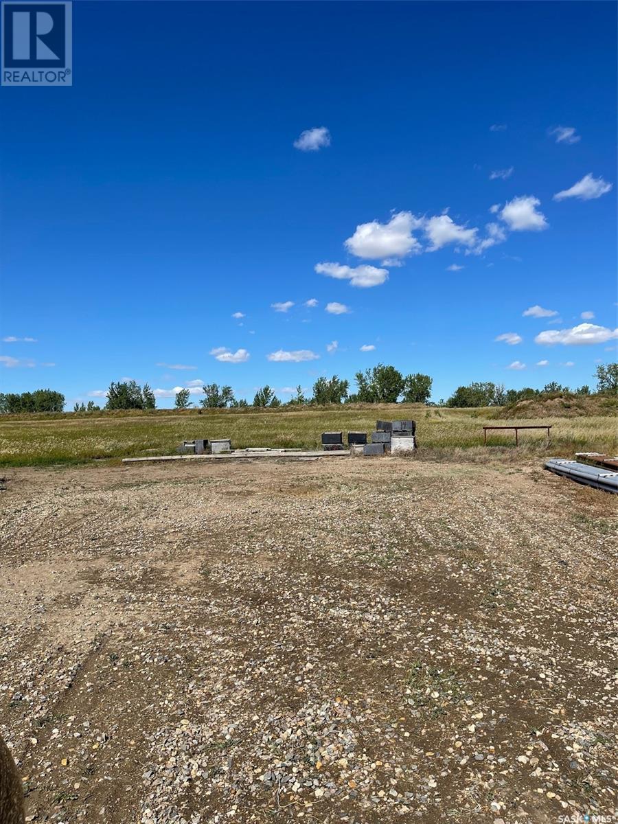 Safe Self Storage Inc, Estevan Rm No. 5, Saskatchewan  S4A 1E1 - Photo 7 - SK981689