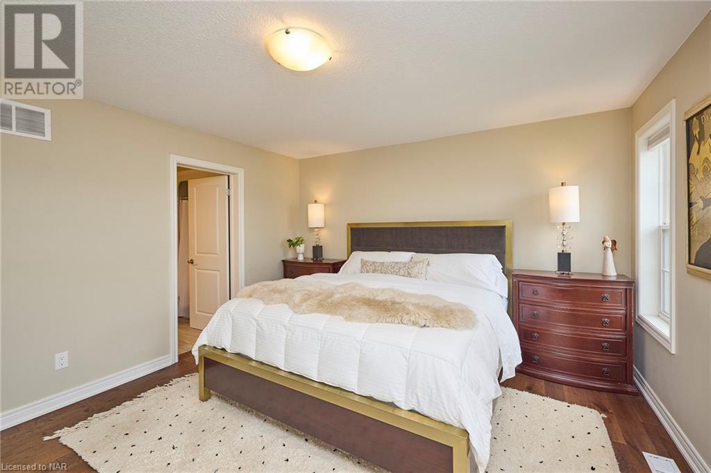 106 Summersides Boulevard, Fonthill, Ontario  L0S 1E0 - Photo 12 - 40637037