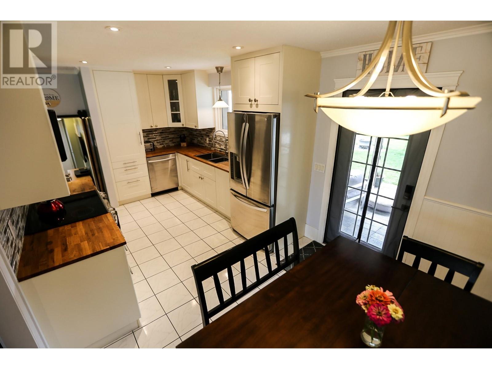 446 Oriole Way, Barriere, British Columbia  V0E 1E0 - Photo 6 - 180540