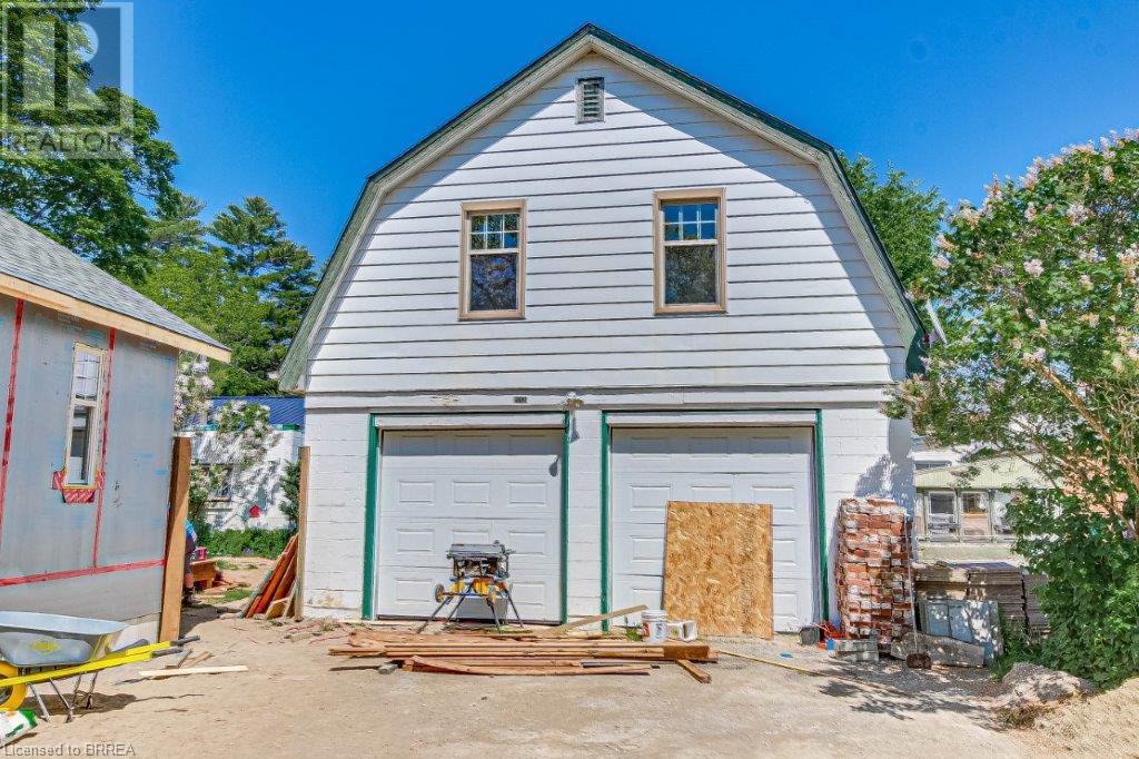 233 James Street, Delhi, Ontario N4B 2A9 - Photo 3 - 40630235