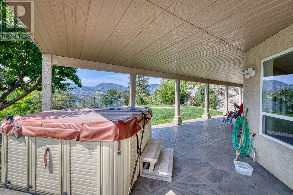 113 Christie Mountain Lane, Okanagan Falls, British Columbia  V0H 1R3 - Photo 9 - 10322657