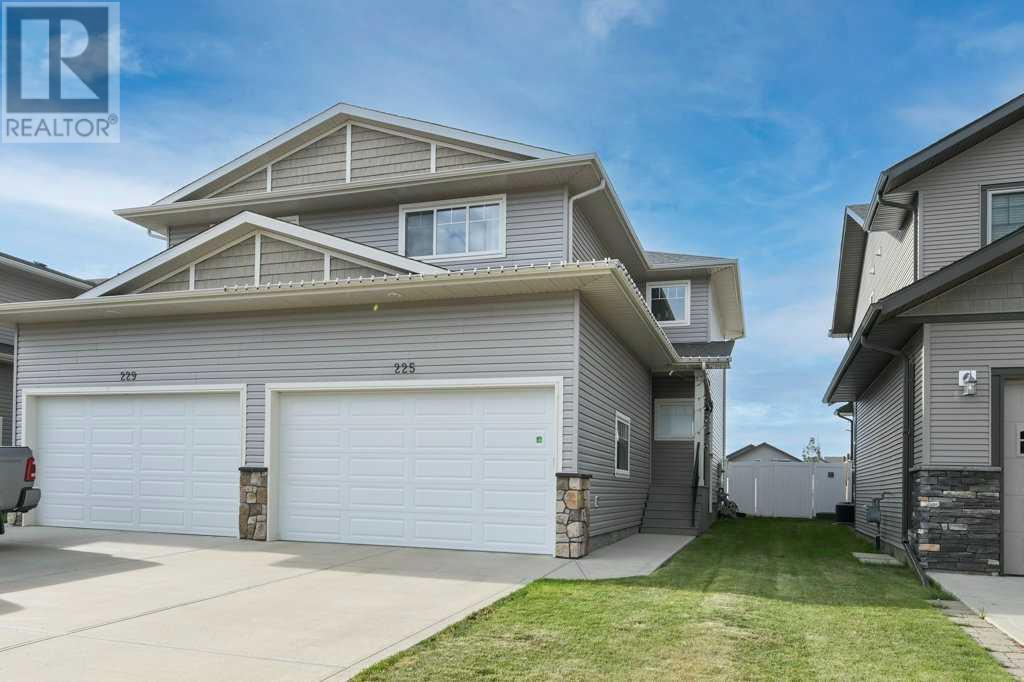 225 Crimson Court, blackfalds, Alberta