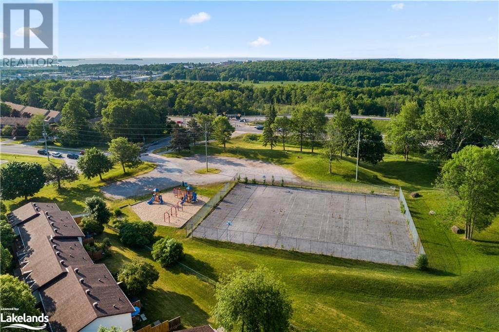 1095 Mississaga Street W Unit# 55, Orillia, Ontario  L3V 6W7 - Photo 5 - 40627396