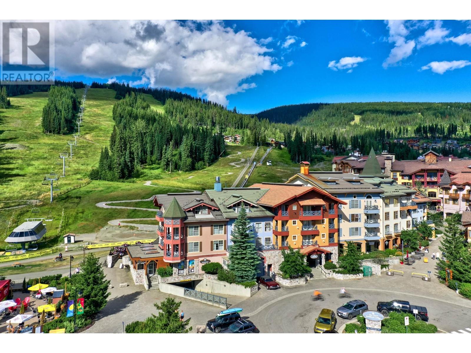 202-3160 CREEKSIDE WAY, sun peaks, British Columbia