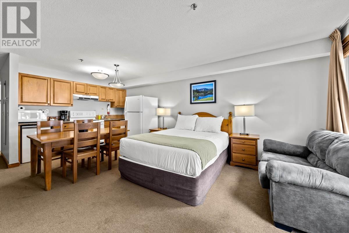 202-3160 Creekside Way, Sun Peaks, British Columbia  V0E 5N0 - Photo 2 - 180547