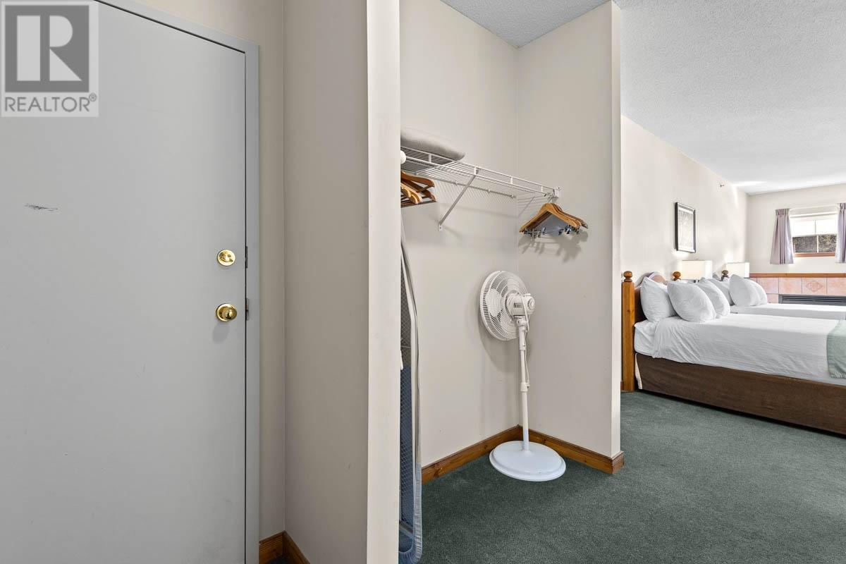 421-3160 Creekside Way, Sun Peaks, British Columbia  V0E 5N0 - Photo 3 - 180548