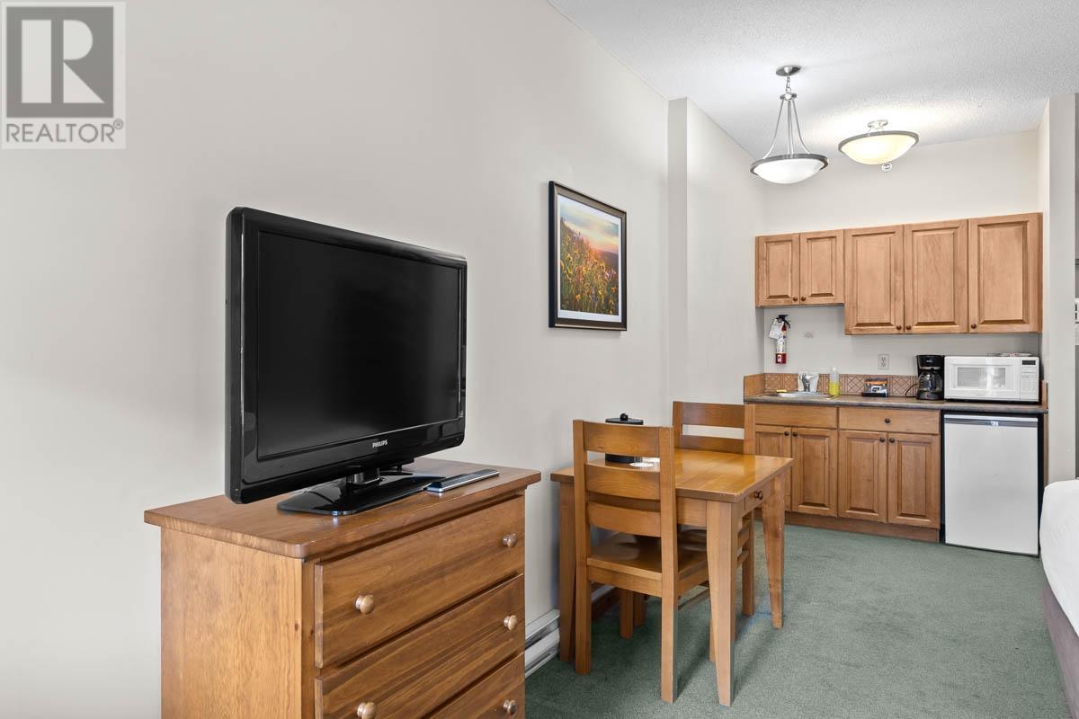 421-3160 Creekside Way, Sun Peaks, British Columbia  V0E 5N0 - Photo 7 - 180548