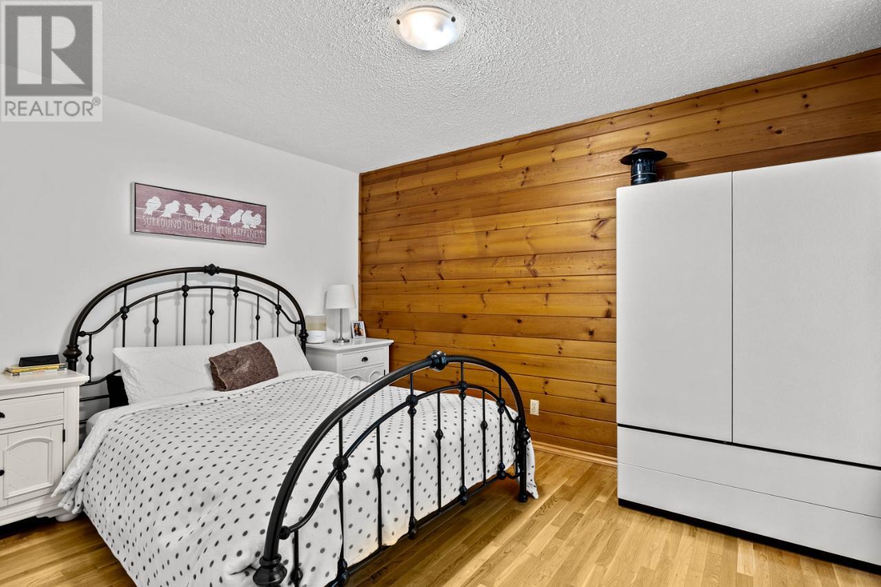 4853 Clearwater Valley Rd, Clearwater, British Columbia  V0E 1N1 - Photo 17 - 180546