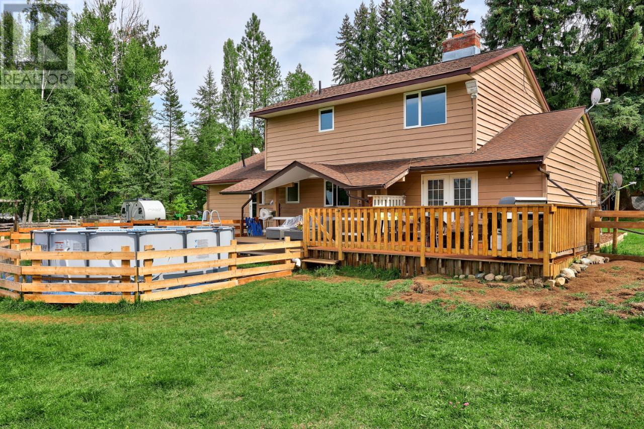 4853 Clearwater Valley Rd, Clearwater, British Columbia  V0E 1N1 - Photo 35 - 180546