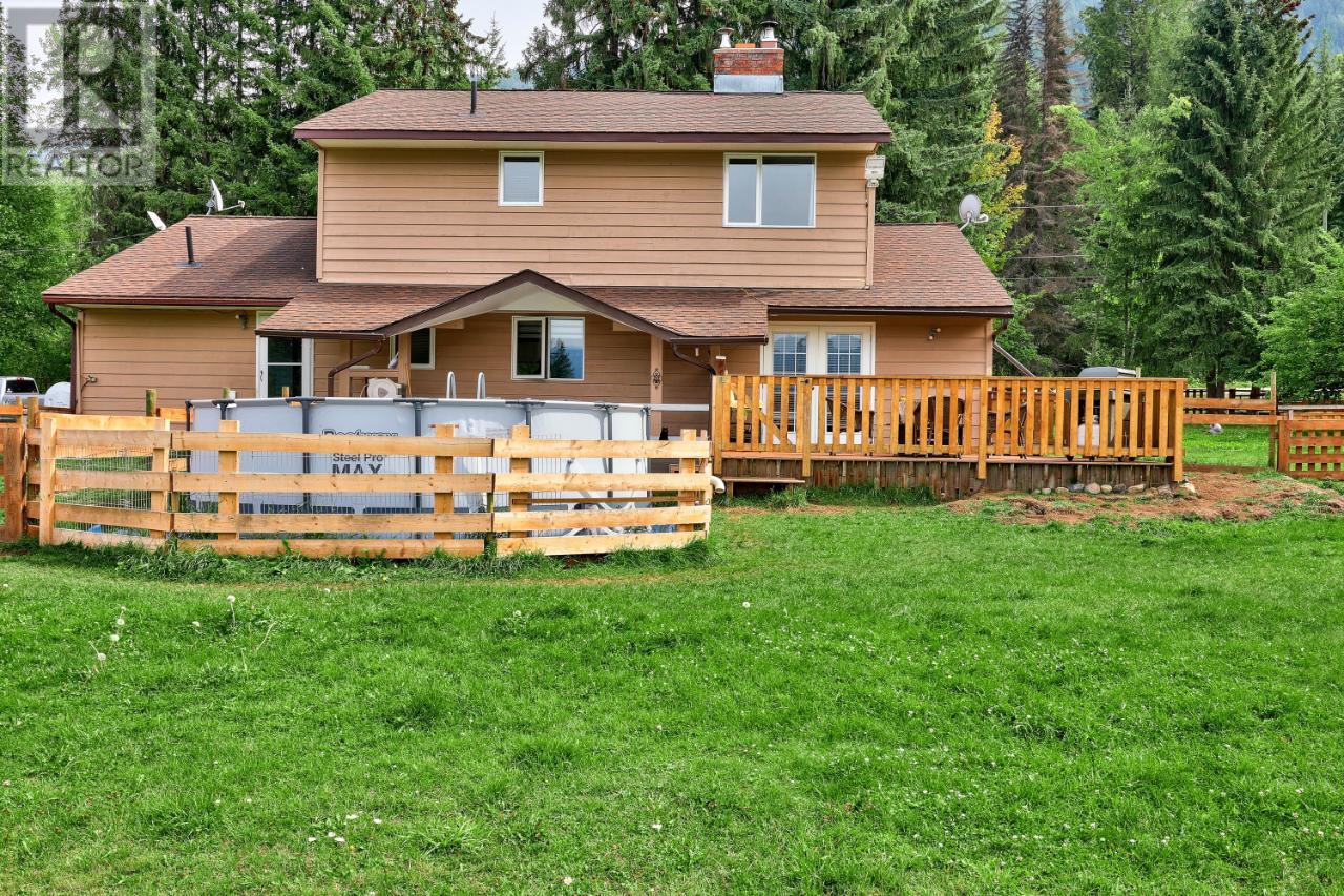 4853 Clearwater Valley Rd, Clearwater, British Columbia  V0E 1N1 - Photo 36 - 180546