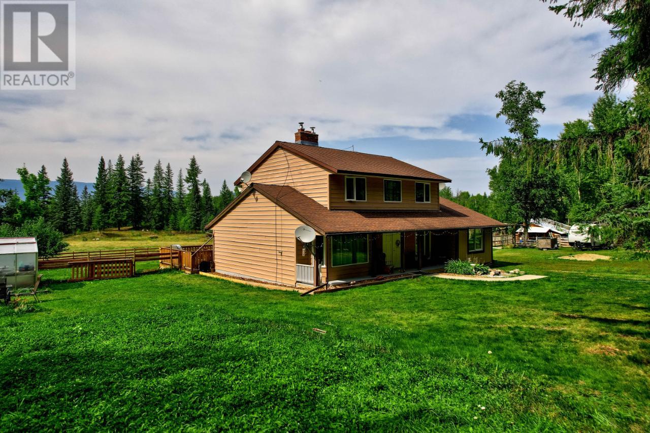 4853 Clearwater Valley Rd, Clearwater, British Columbia  V0E 1N1 - Photo 52 - 180546