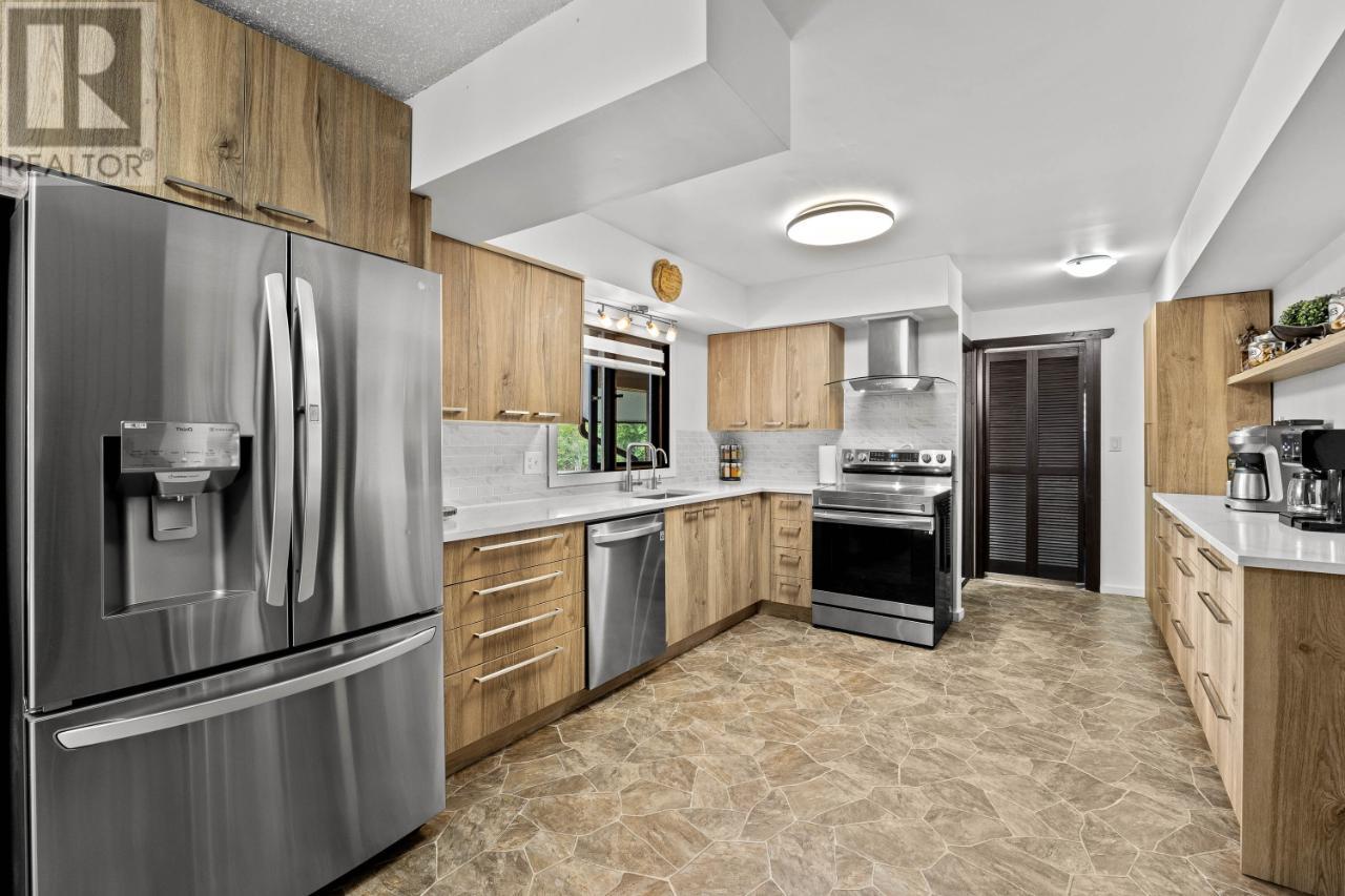 4853 Clearwater Valley Rd, Clearwater, British Columbia  V0E 1N1 - Photo 8 - 180546